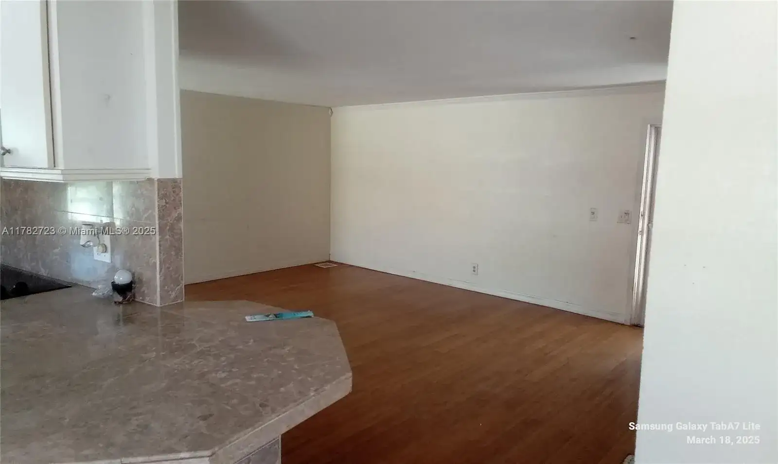 21821 S Heritage Cir, Pembroke Pines FL 33029 photo 5