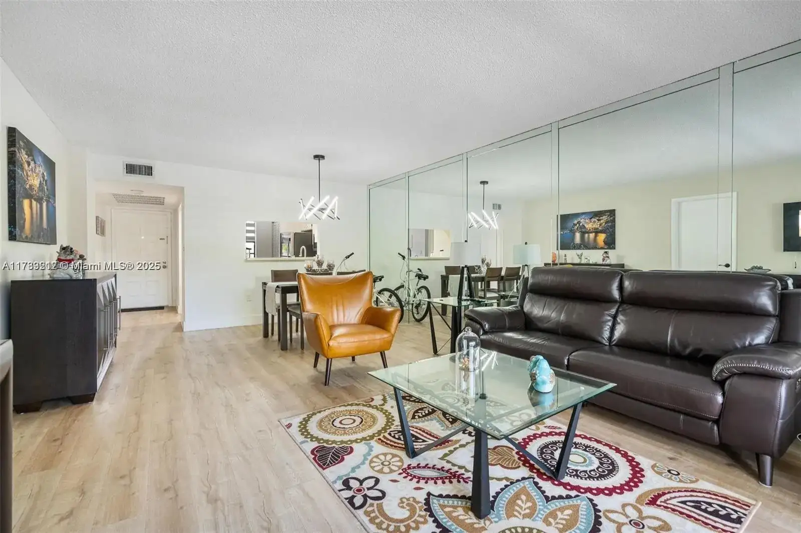 1001 Colony Point Cir # 312, Pembroke Pines FL 33026 photo 4