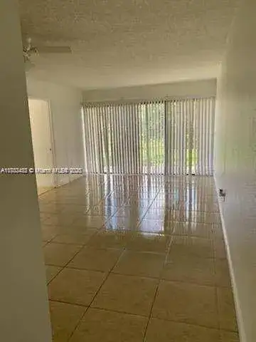 1522 Lake Crystal Dr # B, West Palm Beach FL 33411 photo 2