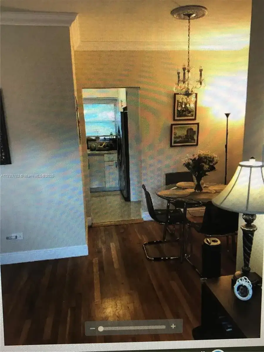 30 Almeria Ave # 6, Coral Gables FL 33134 photo 3