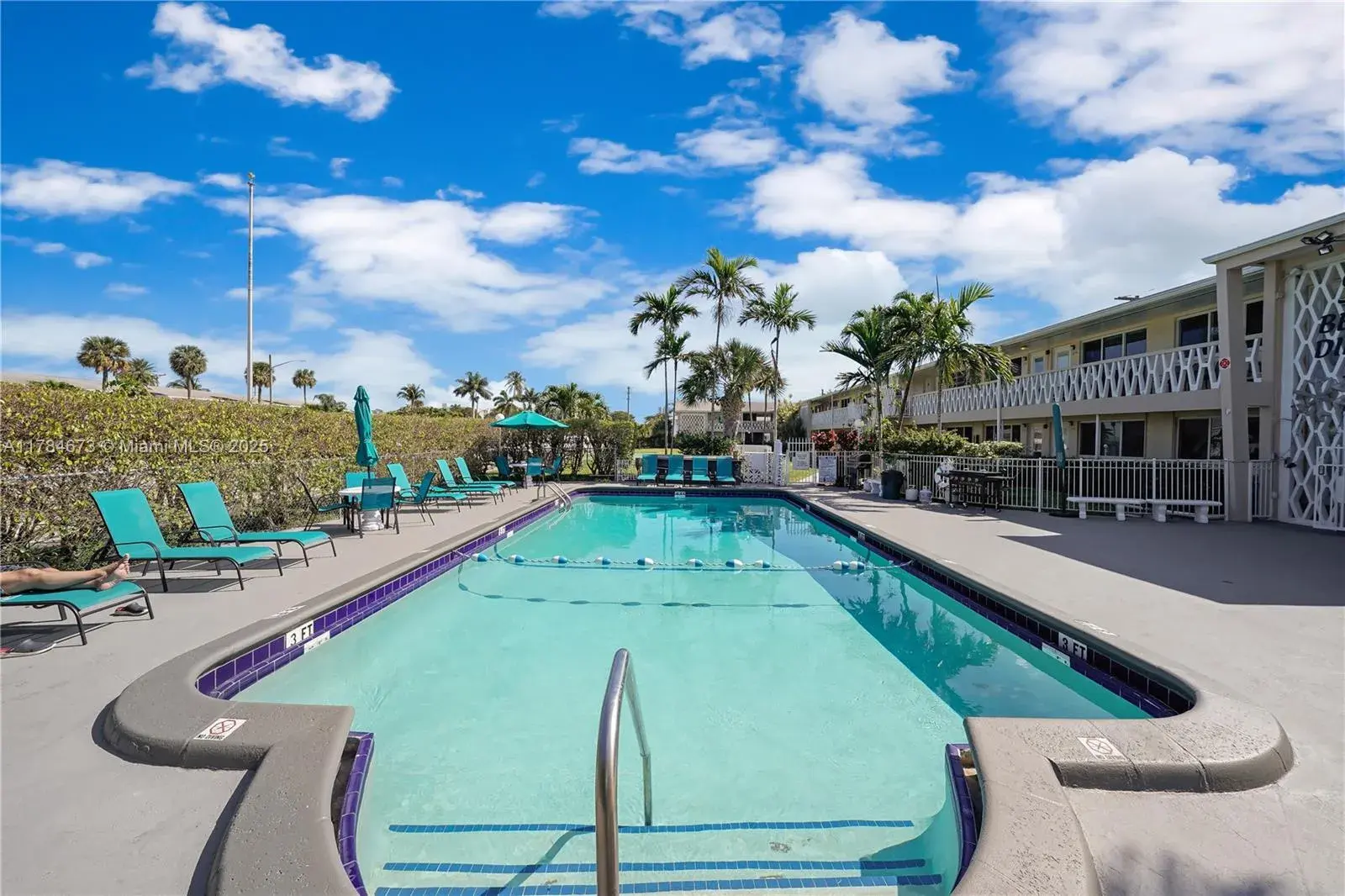 900 Atlantic Shores Blvd # 126, Hallandale Beach FL 33009