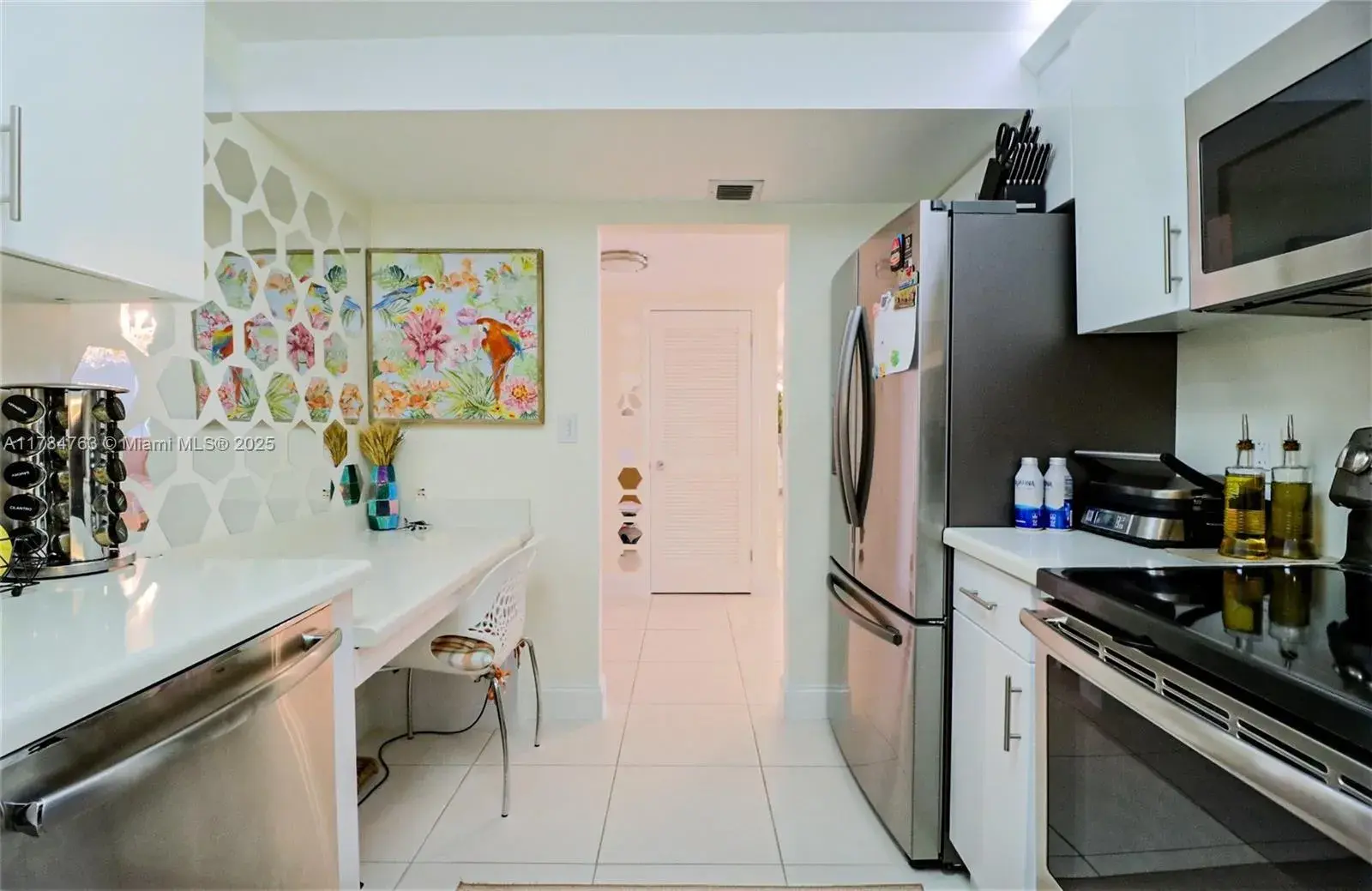 2500 Parkview Dr # 2107, Hallandale Beach FL 33009