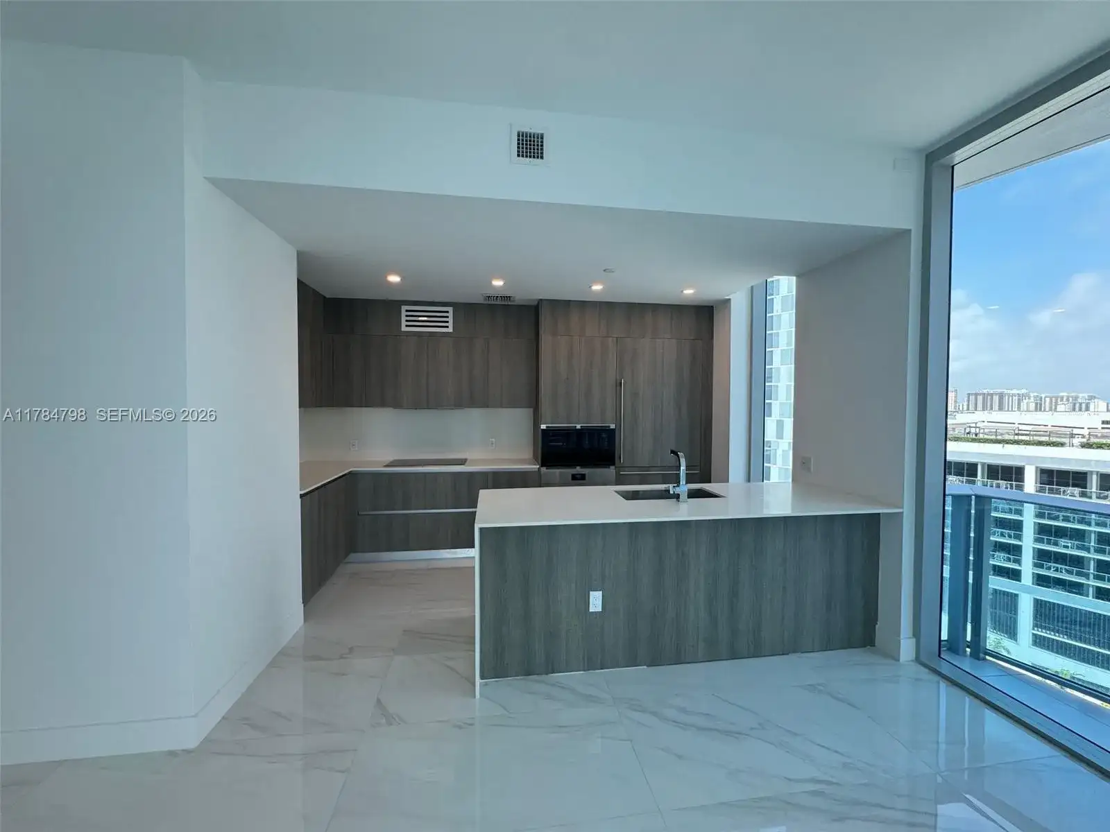 17550 Collins Ave # 1005, Sunny Isles Beach FL 33160 photo 5