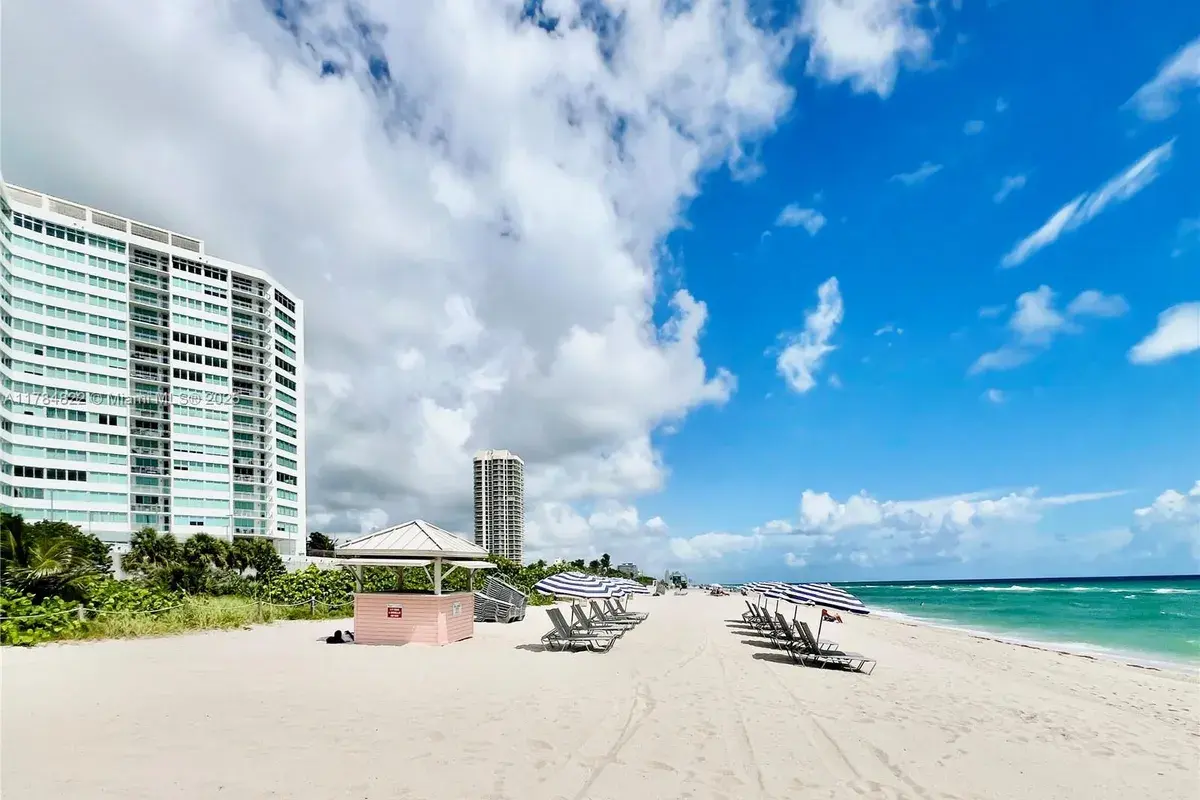 7135 Collins Ave # 621, Miami Beach FL 33141