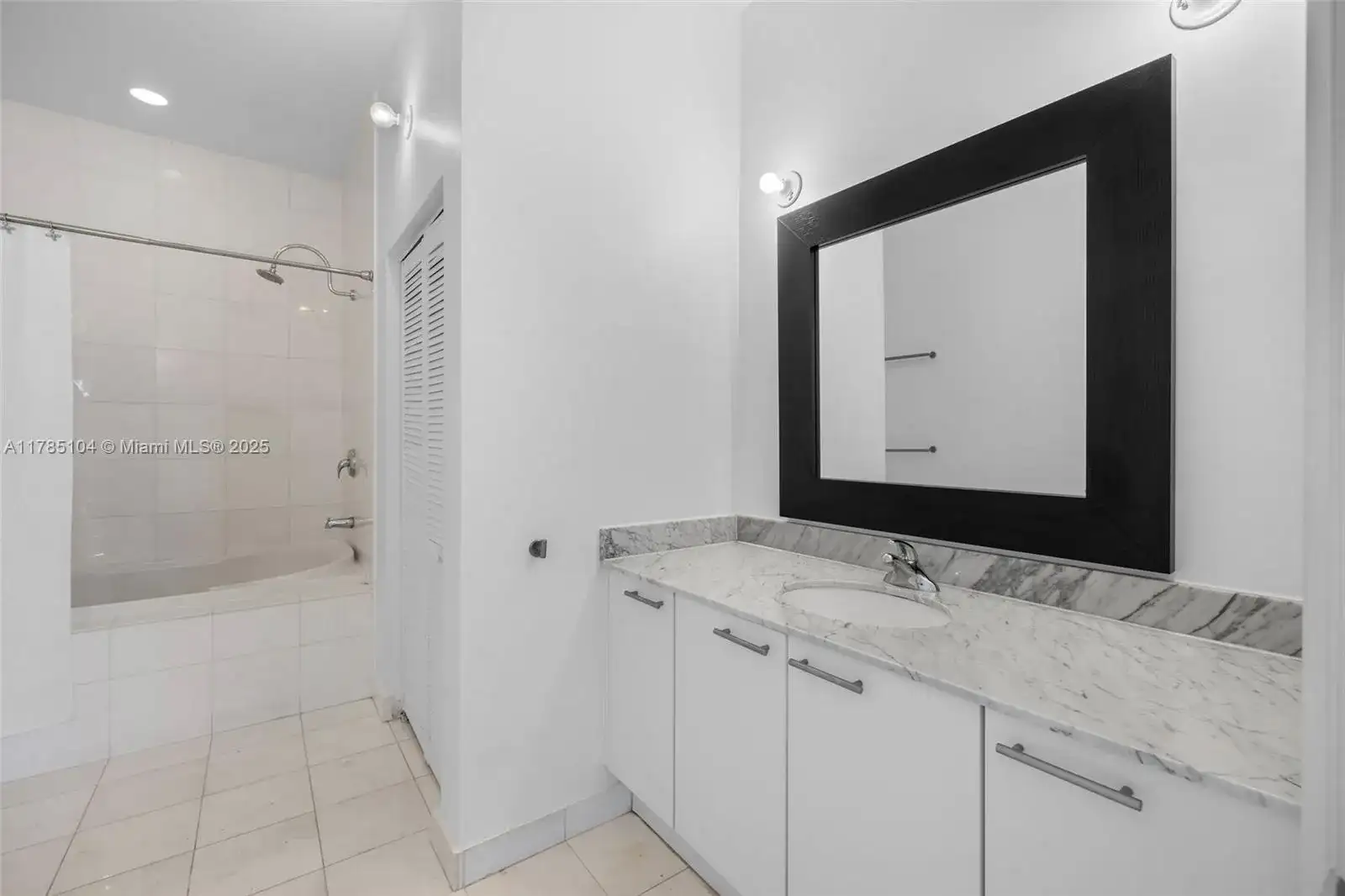 2001 Meridian Ave # 412, Miami Beach FL 33139 photo 5