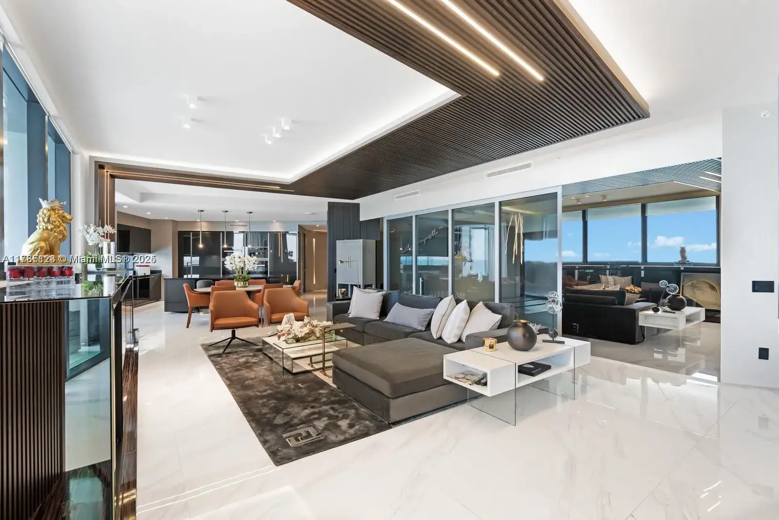 18555 Collins ave # 701, Sunny Isles Beach FL 33160