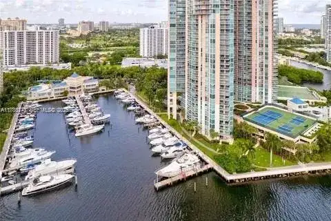 3370 Hidden Bay Dr # 610, Aventura FL 33180 photo 2