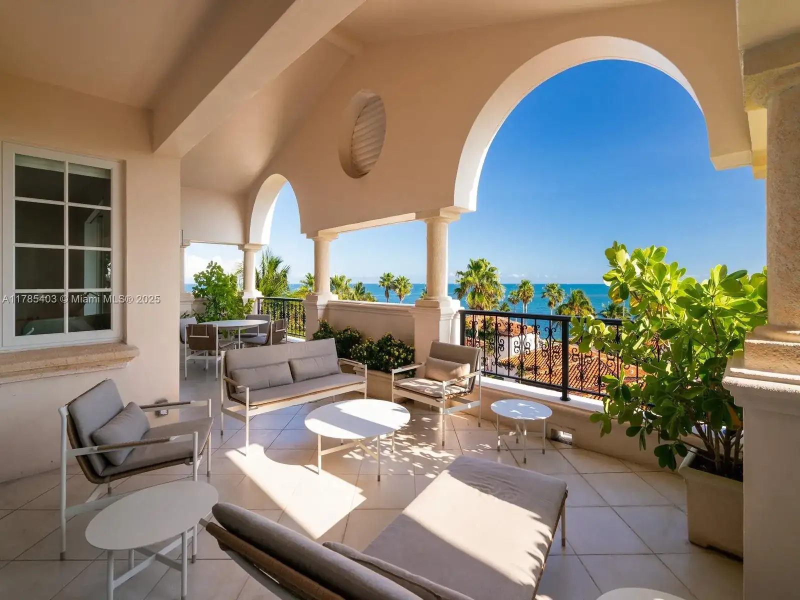 19152 Fisher Island Dr # 19152, Miami Beach FL 33109 photo 2