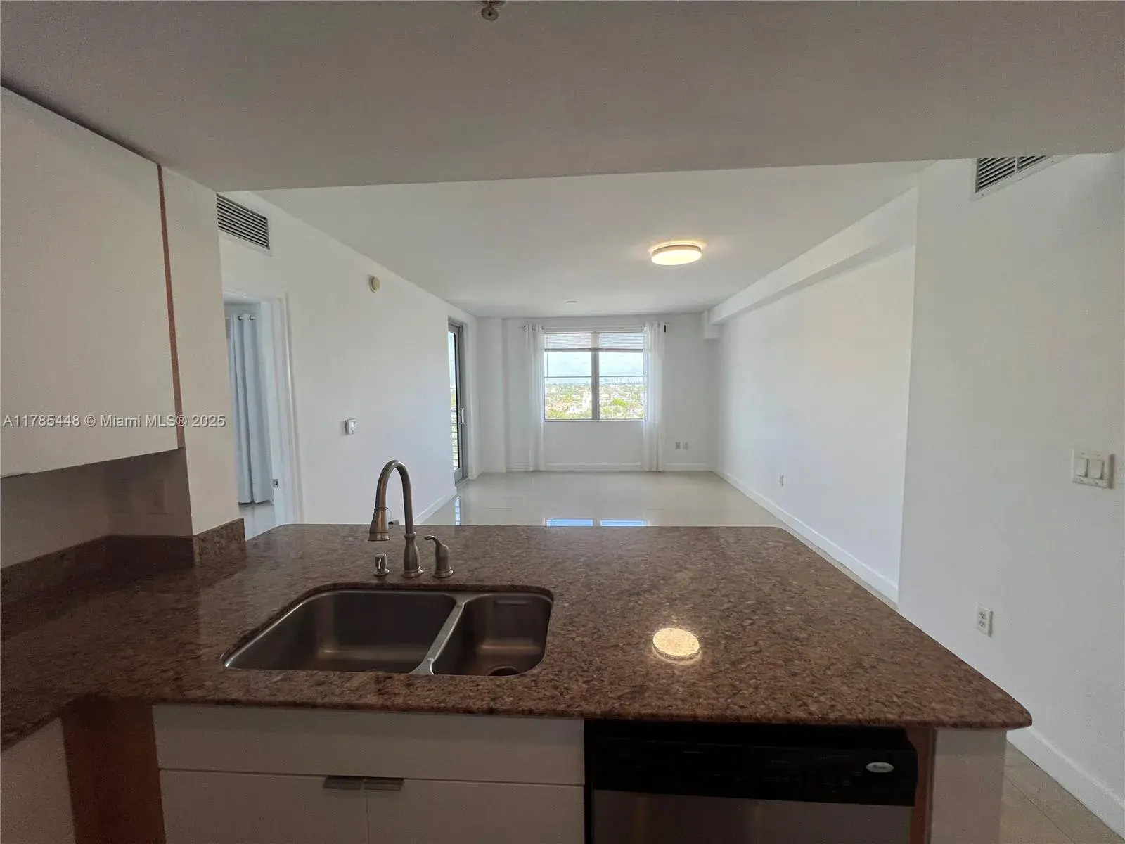 1830 Radius Dr # 909, Hollywood FL 33020