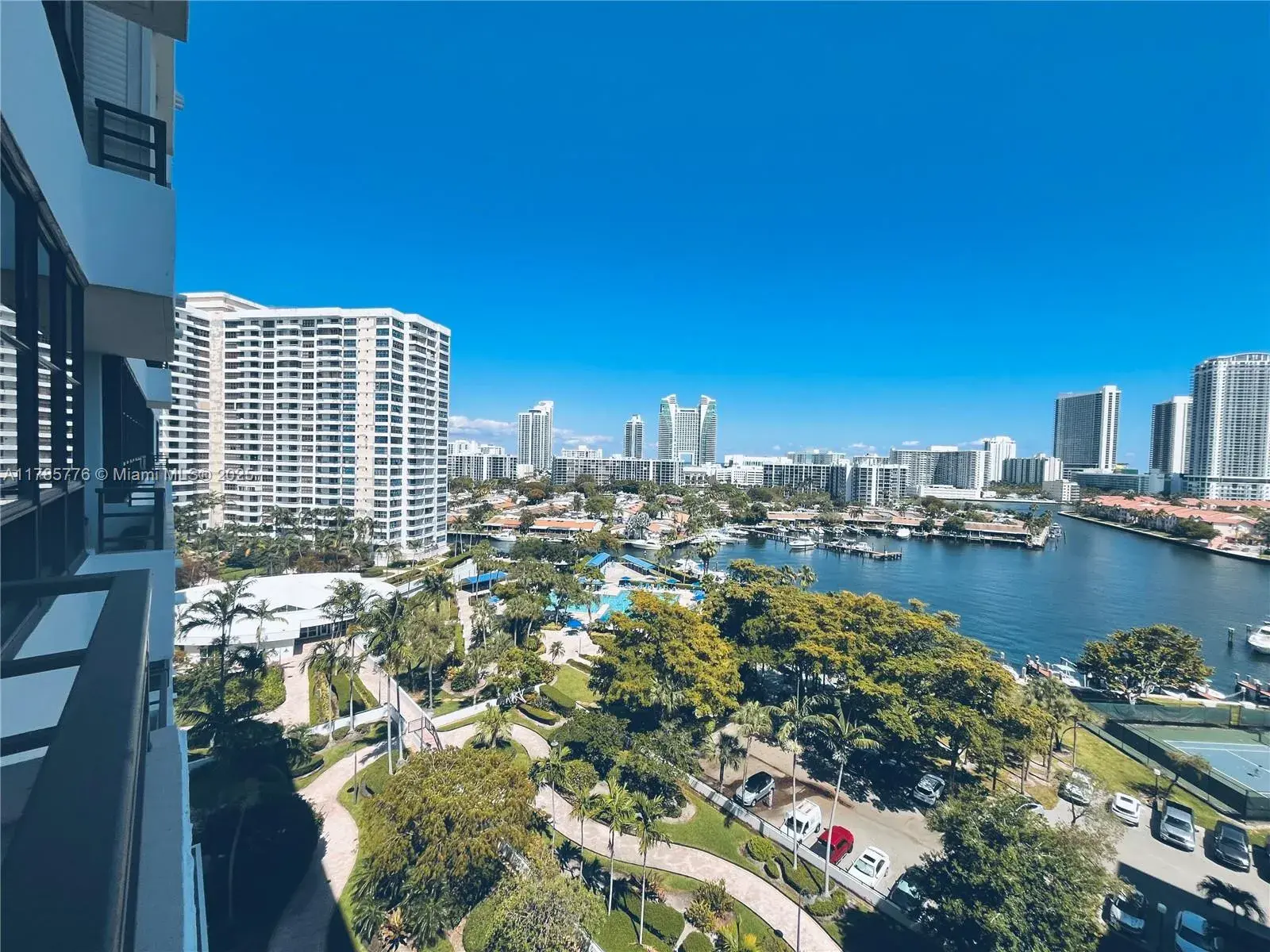 500 Three Islands Blvd # 802, Hallandale Beach FL 33009