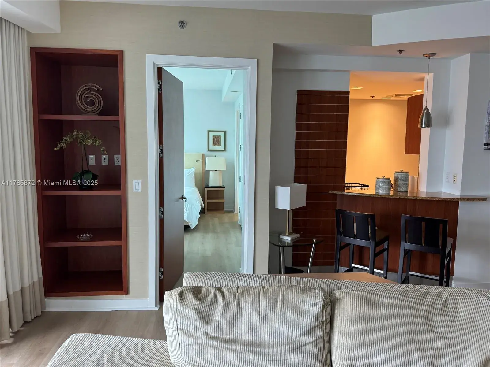 1395 W Brickell Ave # 2813, Miami FL 33131 photo 4