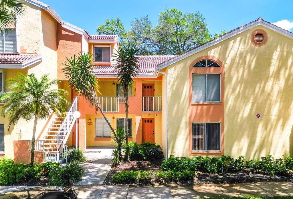 1045 Coral Club Dr # 1045, Coral Springs FL 33071