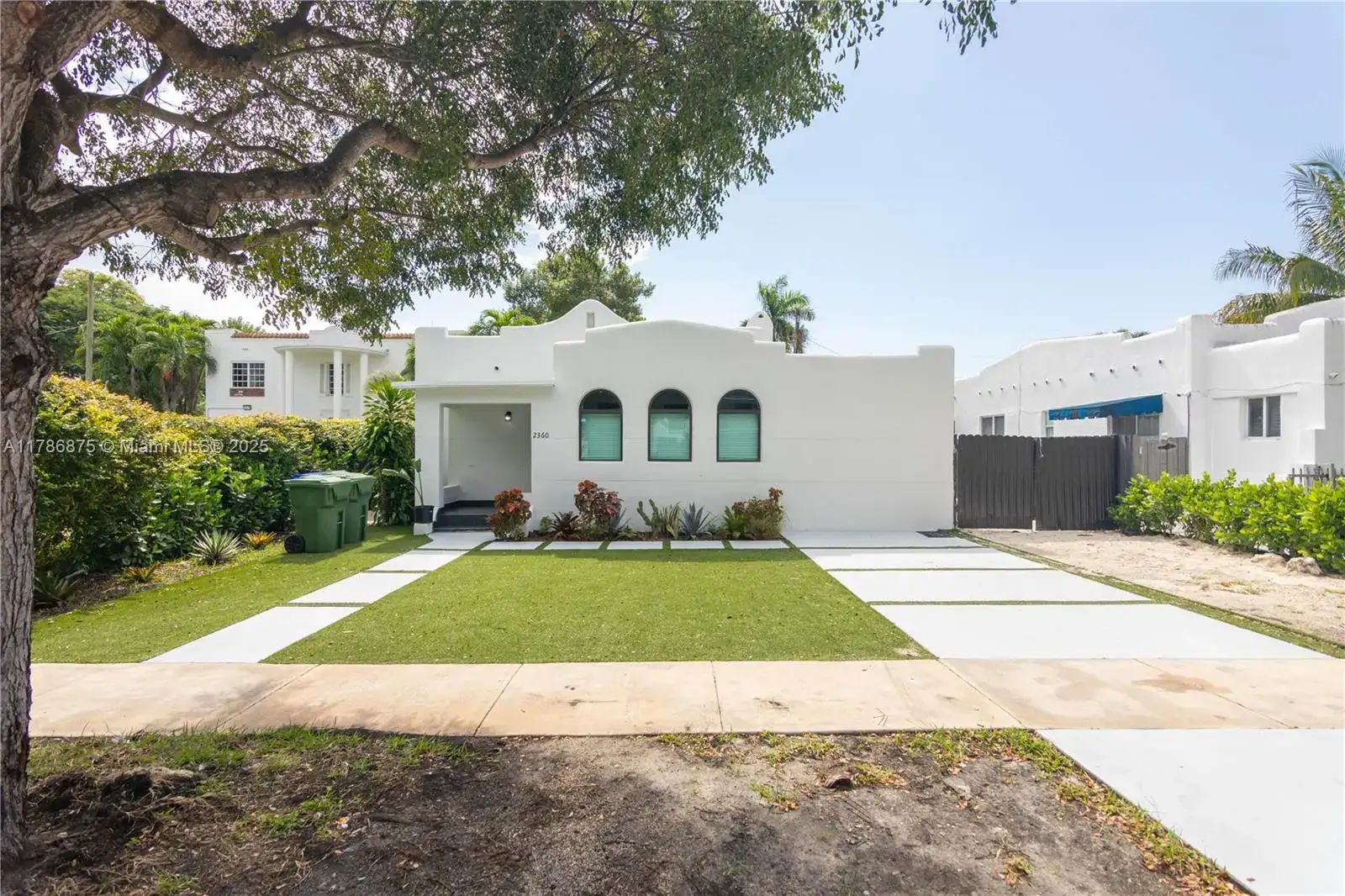 2360 SW 12th St, Miami FL 33135 photo 2