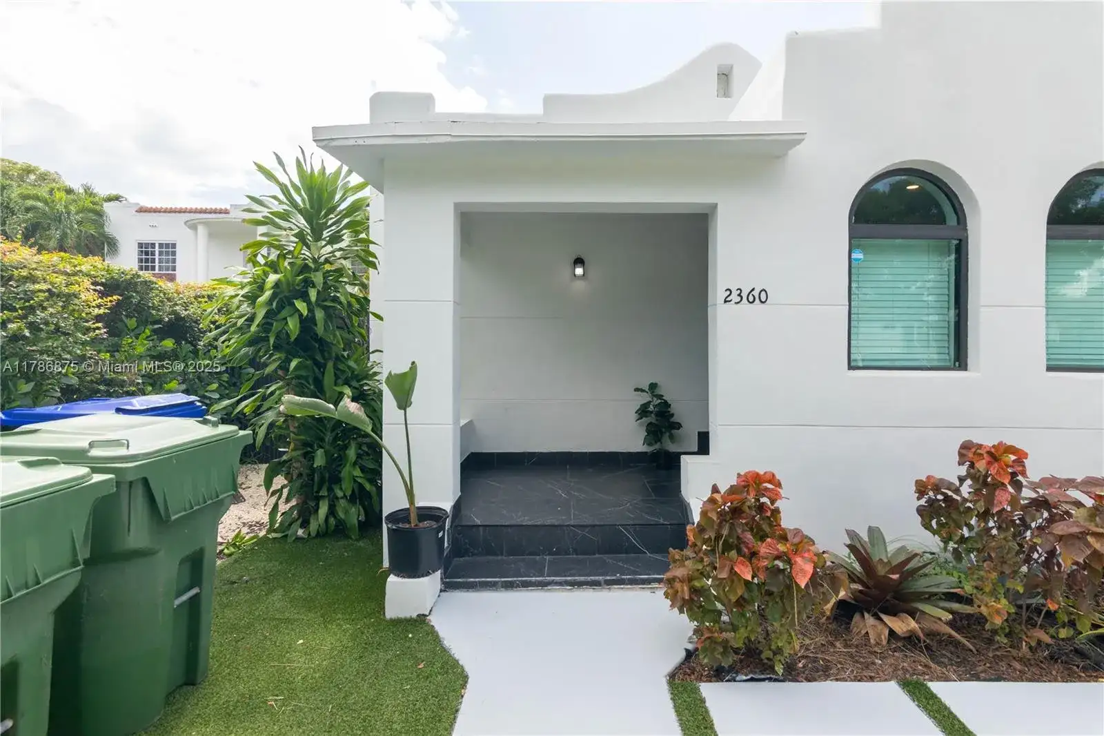 2360 SW 12th St, Miami FL 33135 photo 5