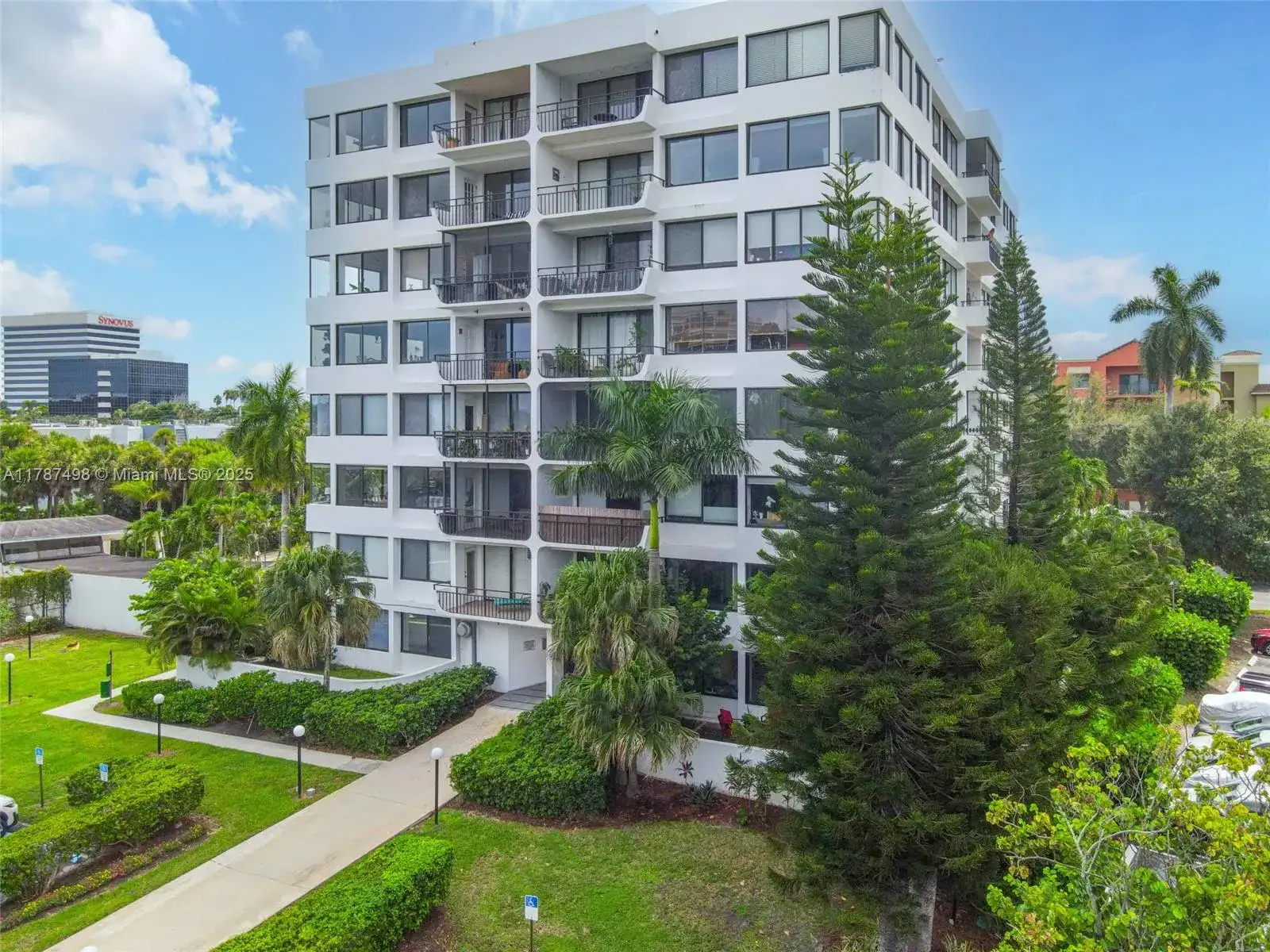 1500 Presidential Way # 505, West Palm Beach FL 33401 photo 2