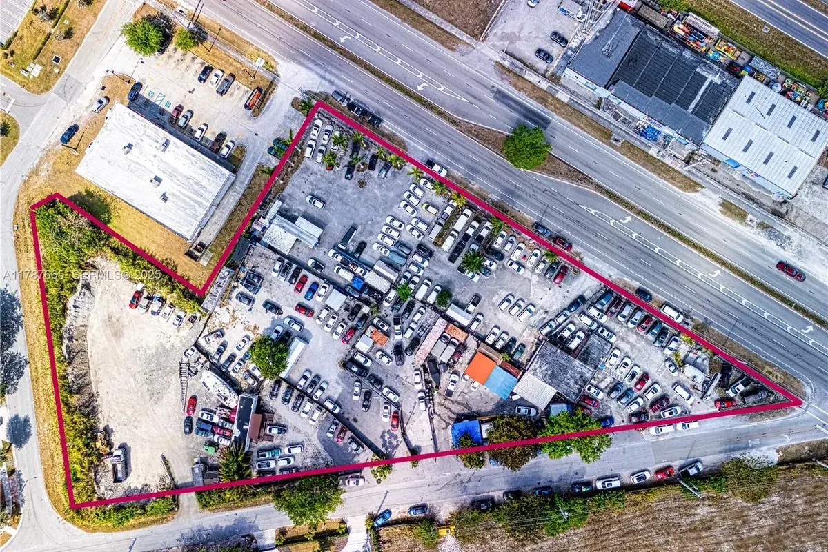 22825 S Dixie Hwy, Miami FL 33170