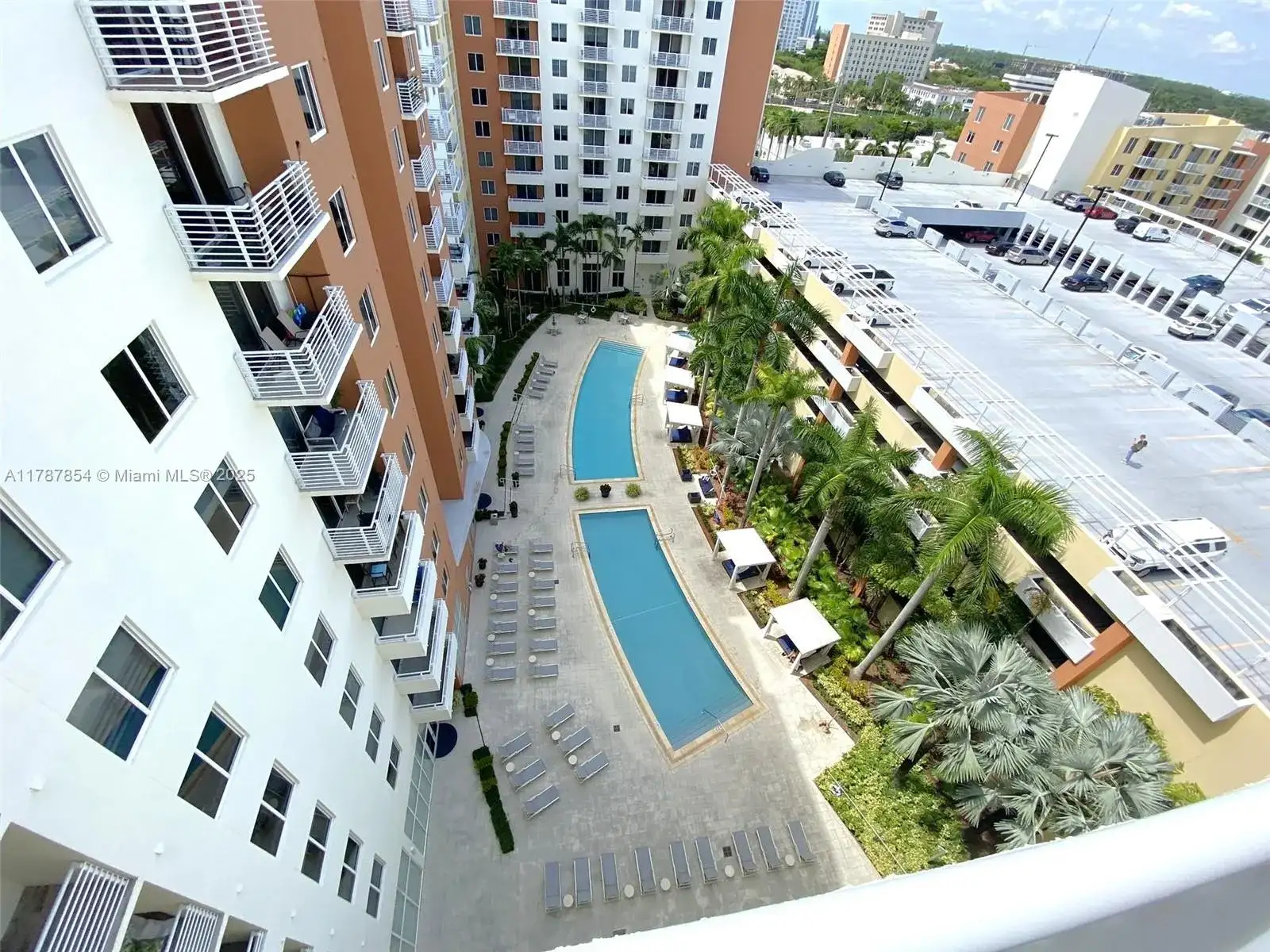 18800 NE 29th Ave # 1028, Aventura FL 33180 photo 4