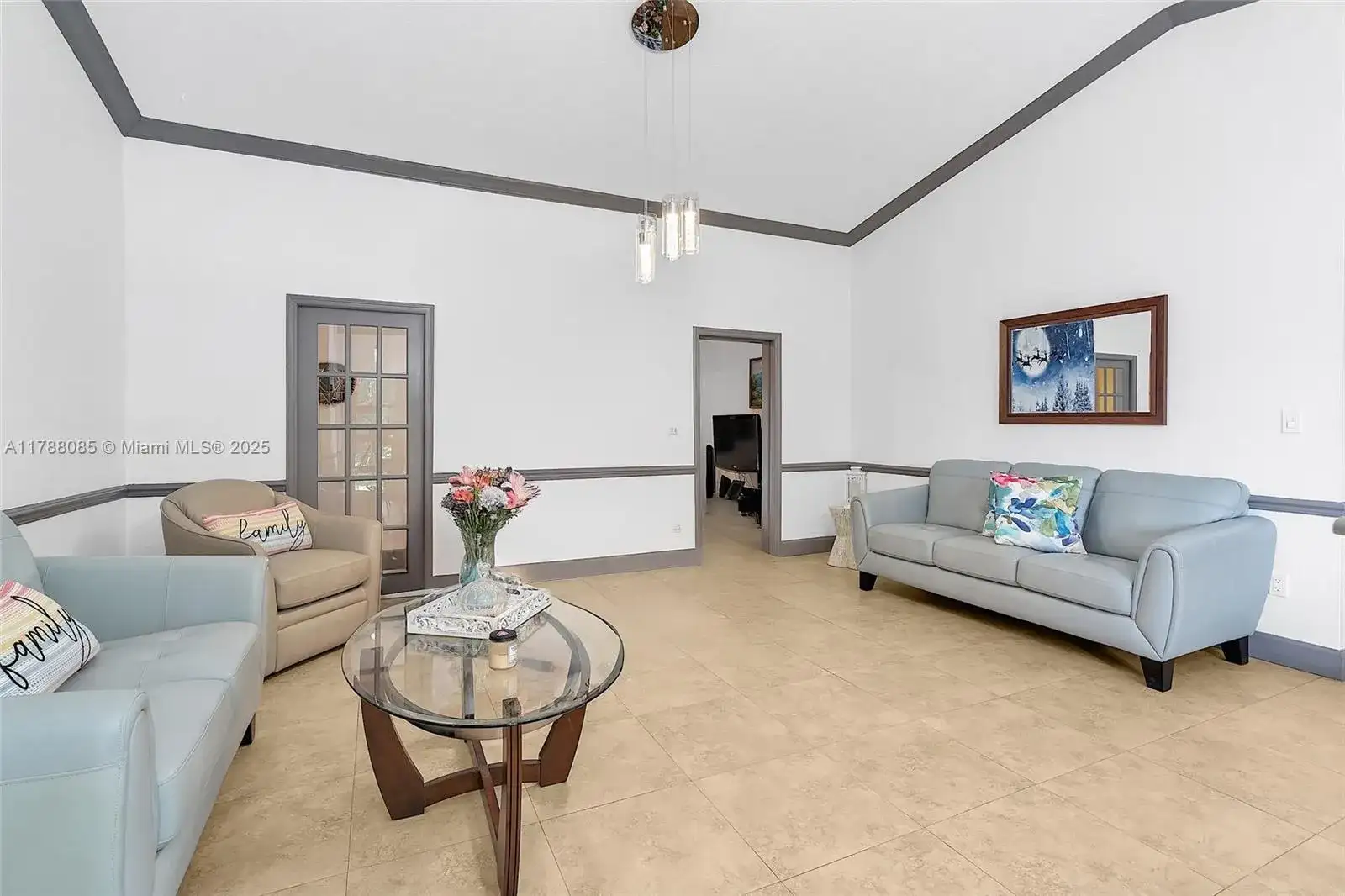 15031 SW 154th Ter, Miami FL 33187 photo 5