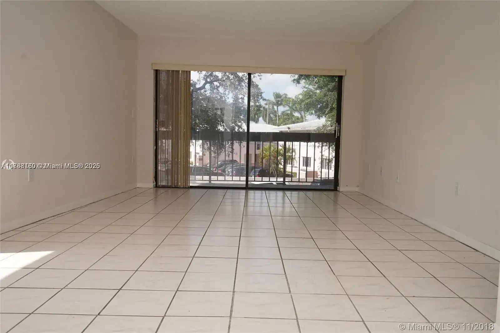 5201 Orduna Dr # 12, Coral Gables FL 33146 photo 3