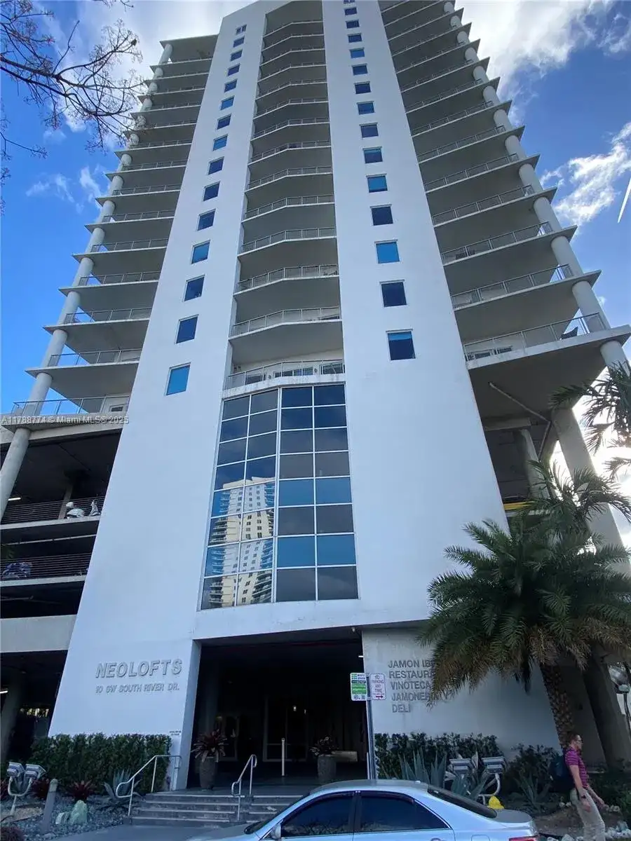 10 SW South River Dr # 1407, Miami FL 33130 photo 2