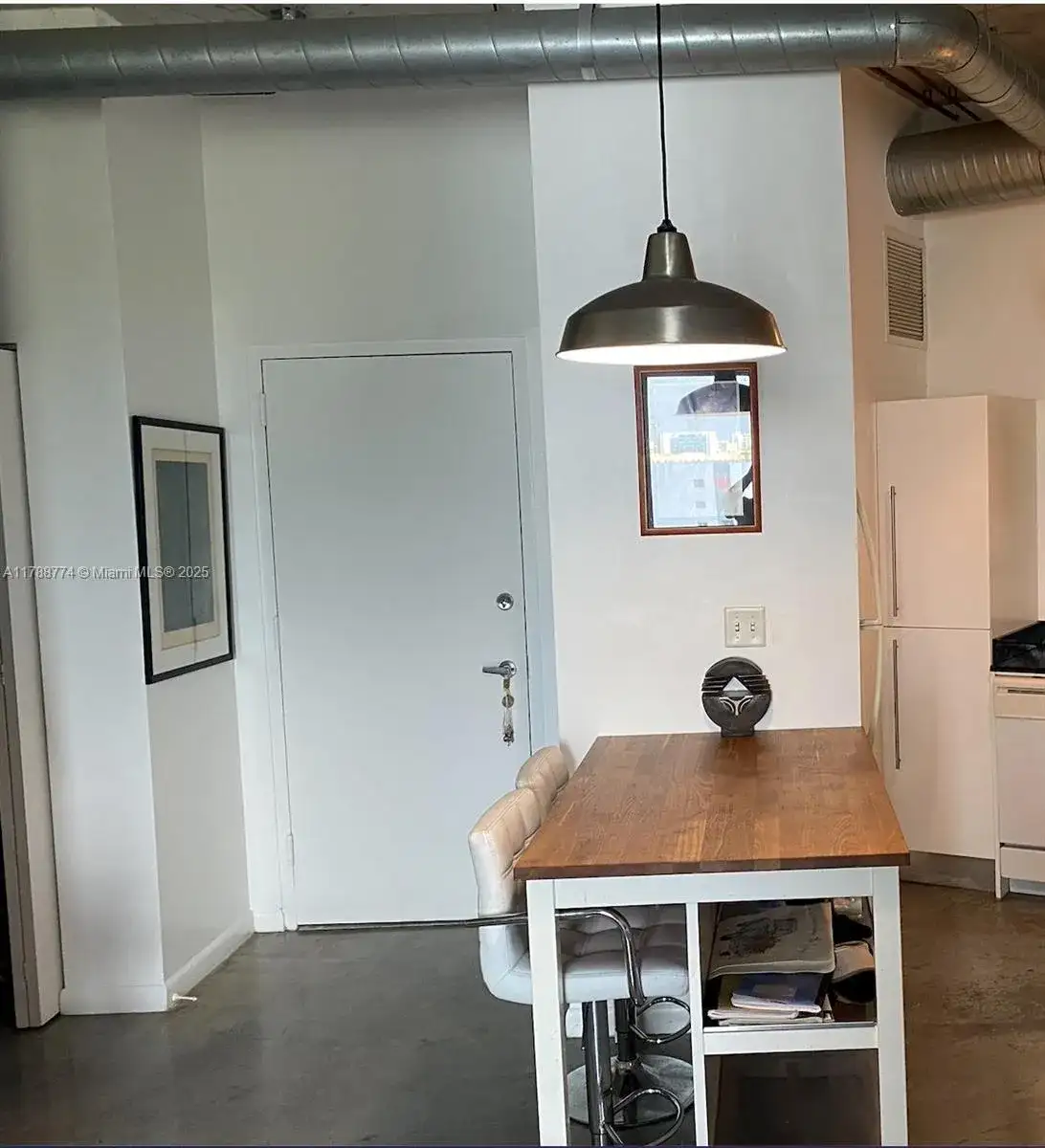 10 SW South River Dr # 1407, Miami FL 33130 photo 3