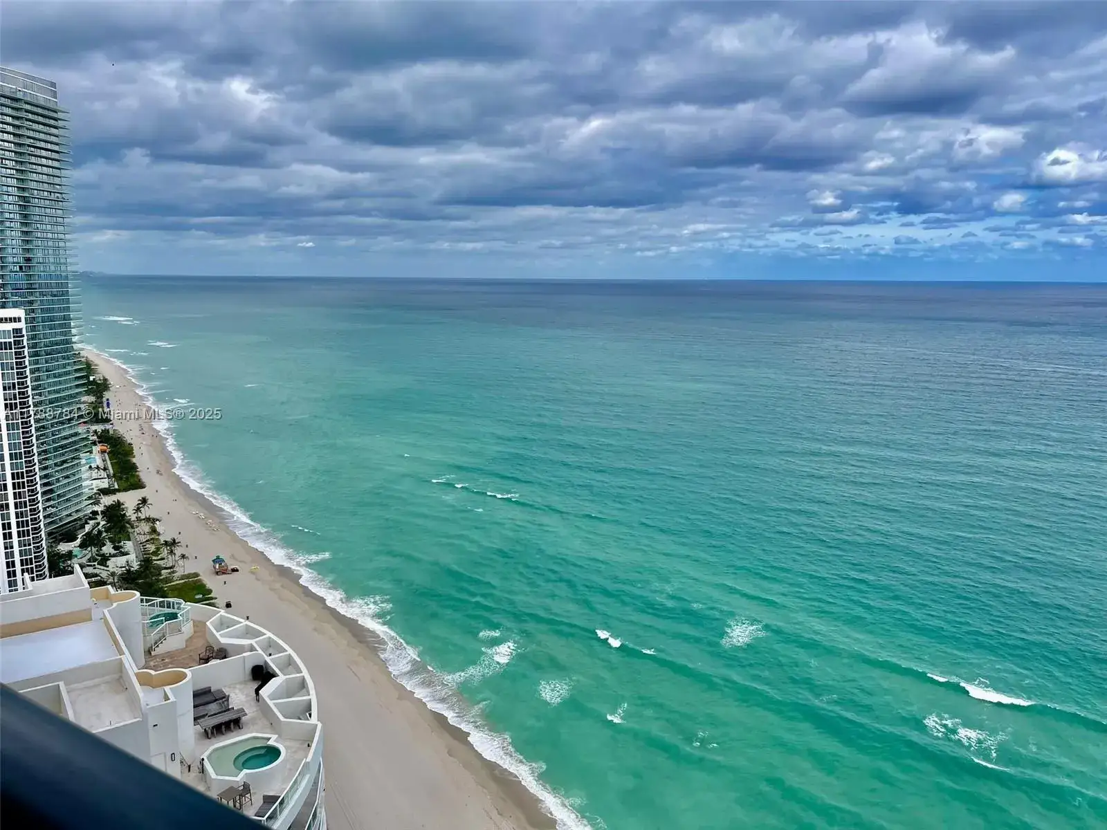 18555 Collins Ave # 3705, Sunny Isles Beach FL 33160