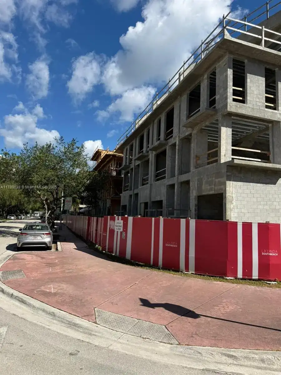 1425 Bay Rd, Miami Beach FL 33139 photo 5