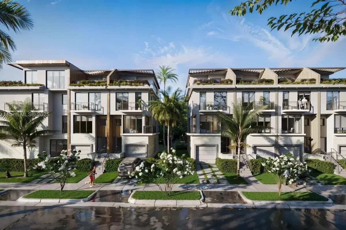 1425 Bay Rd, Miami Beach FL 33139