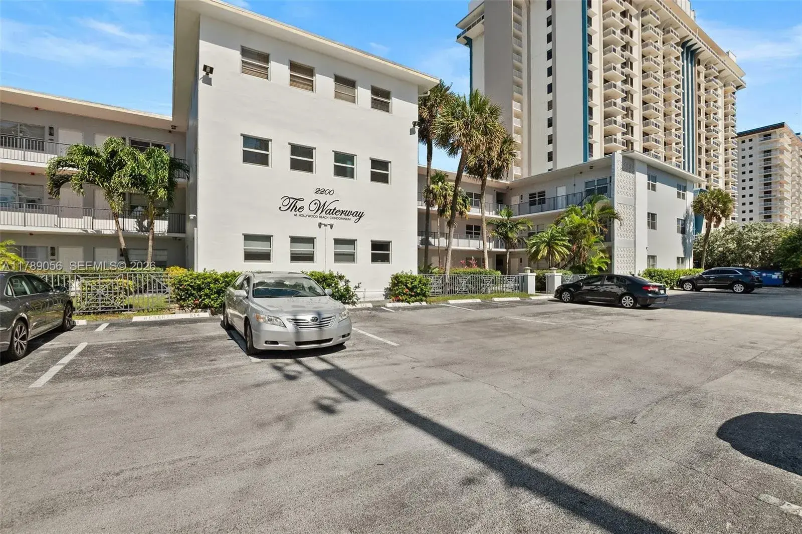 2200 S Ocean Dr # N103, Hollywood FL 33019