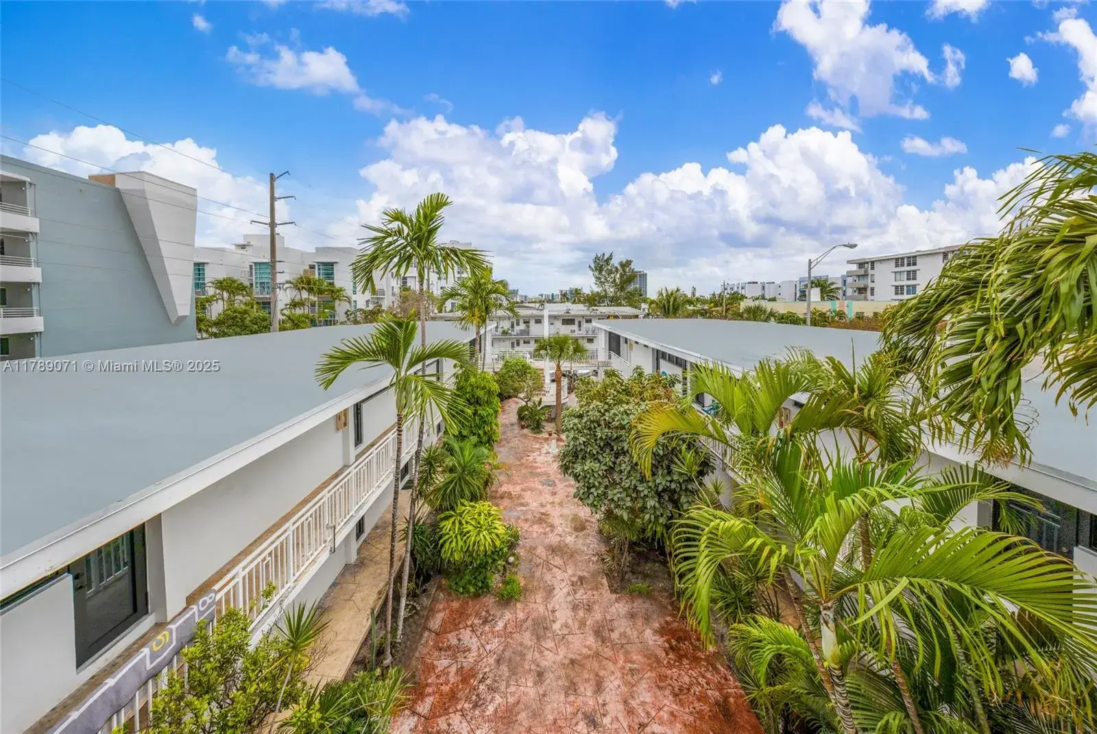 7825 Harding Ave, Miami Beach FL 33141