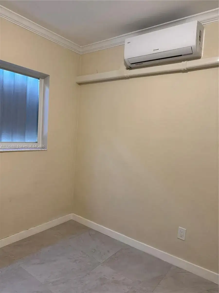 17051 NE 23rd Ave # 1J, North Miami Beach FL 33160 photo 5