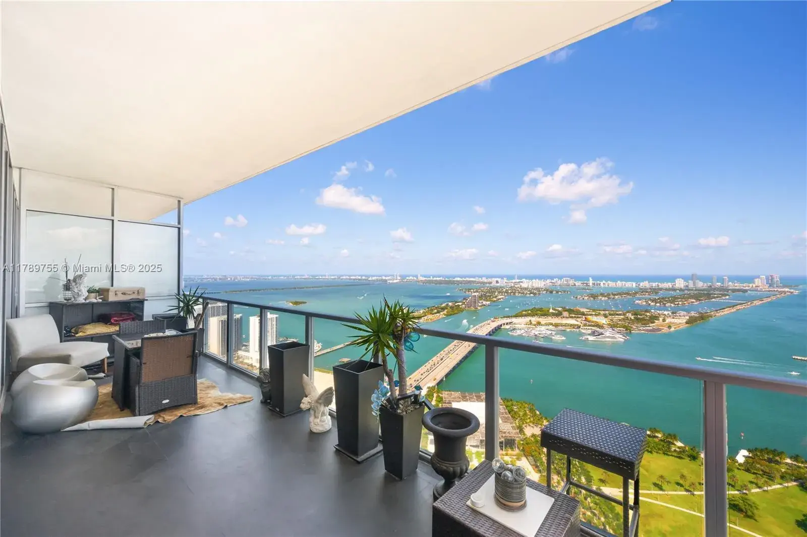 1100 Biscayne Blvd # 5801, Miami FL 33132