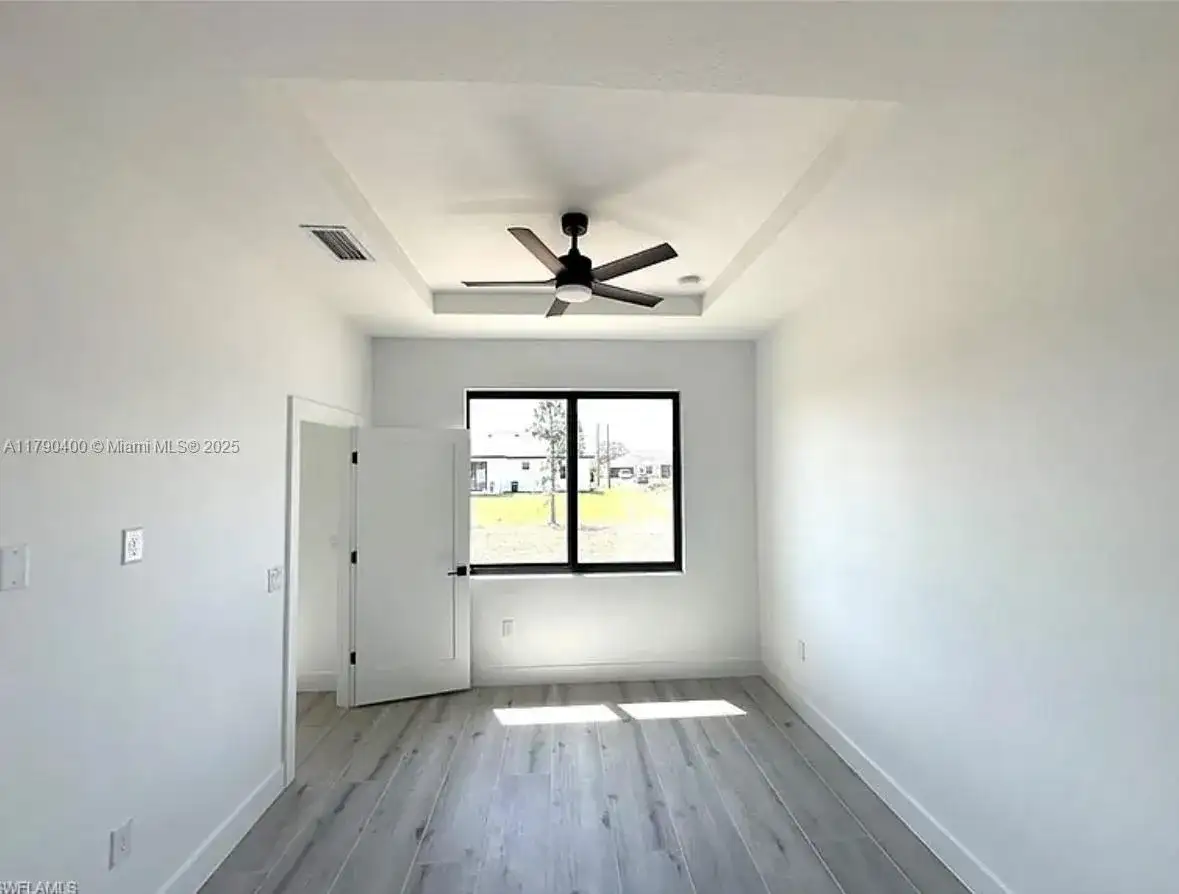 311 Radium Avenue, Lehigh Acres FL 33974 photo 3