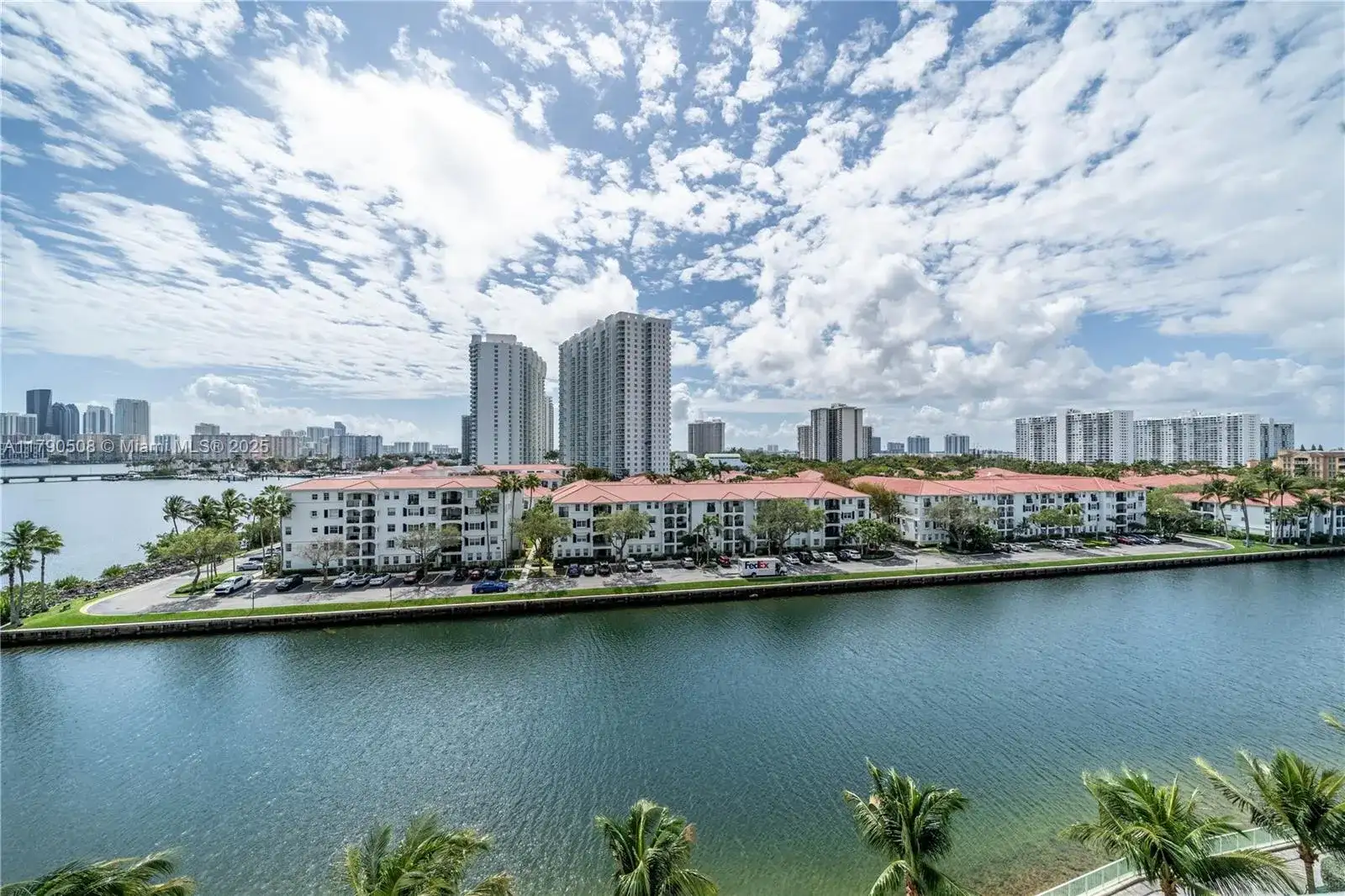 3250 NE 188th St # 606, Aventura FL 33180 photo 3