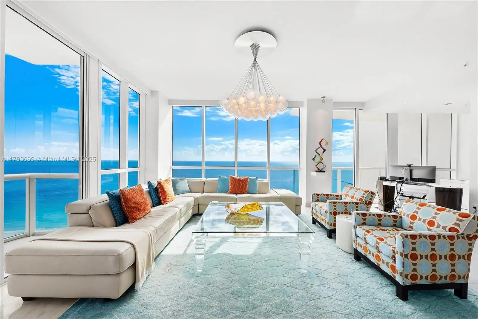 50 S Pointe Dr # 2801, Miami Beach FL 33139 photo 3