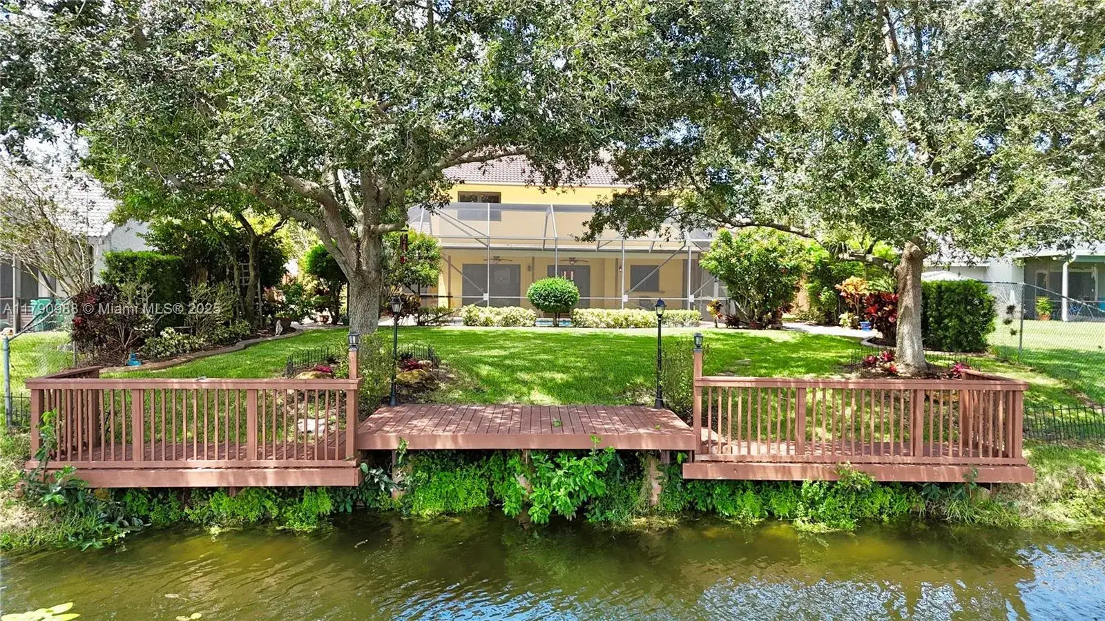14950 Featherstone Way, Davie FL 33331 photo 5