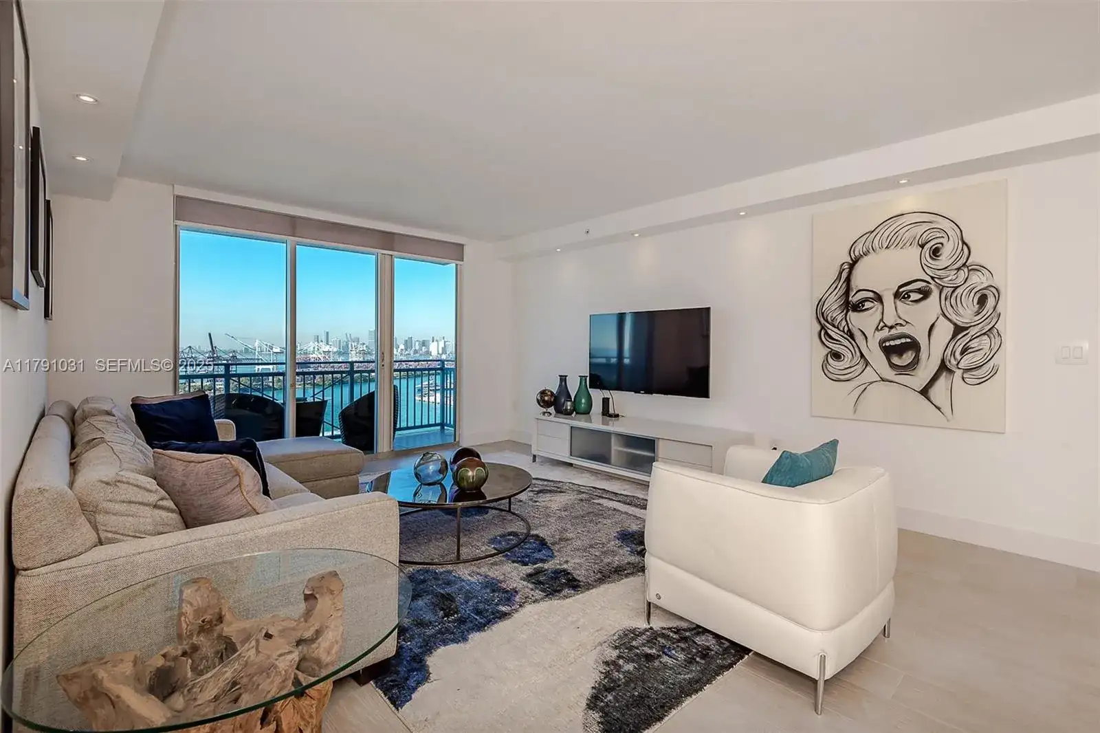 90 Alton Rd # 2410, Miami Beach FL 33139 photo 3