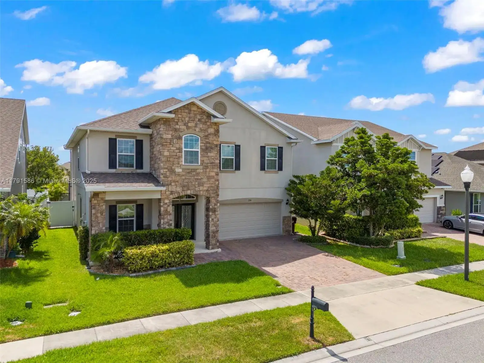 1706 LEATHERBACK LANE, Saint Cloud FL 34771 photo 2