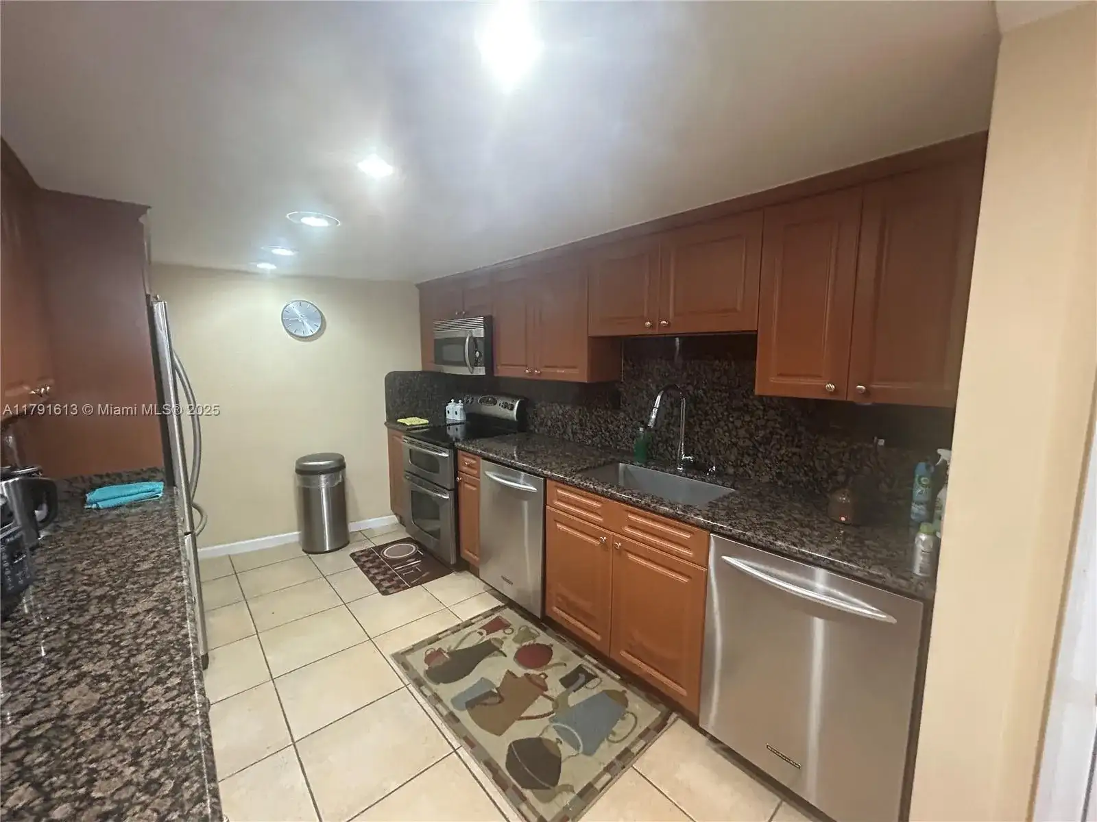 5401 Collins Ave # 434, Miami Beach FL 33140 photo 5