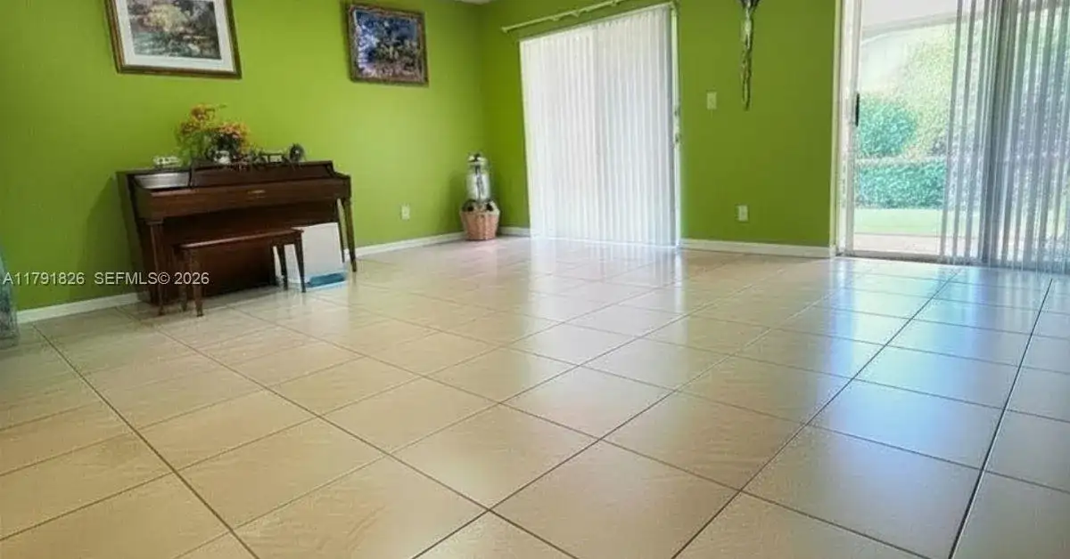 12900 SW 81st St, Kendall FL 33183 photo 3