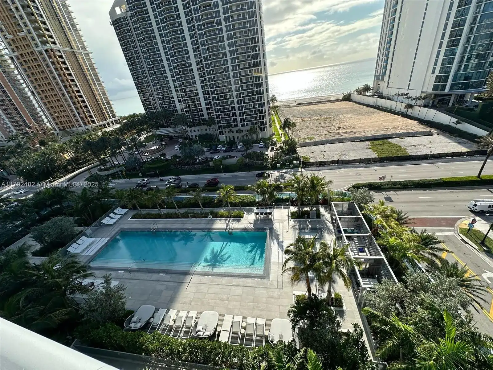17550 Collins Ave # 902, Sunny Isles Beach FL 33160
