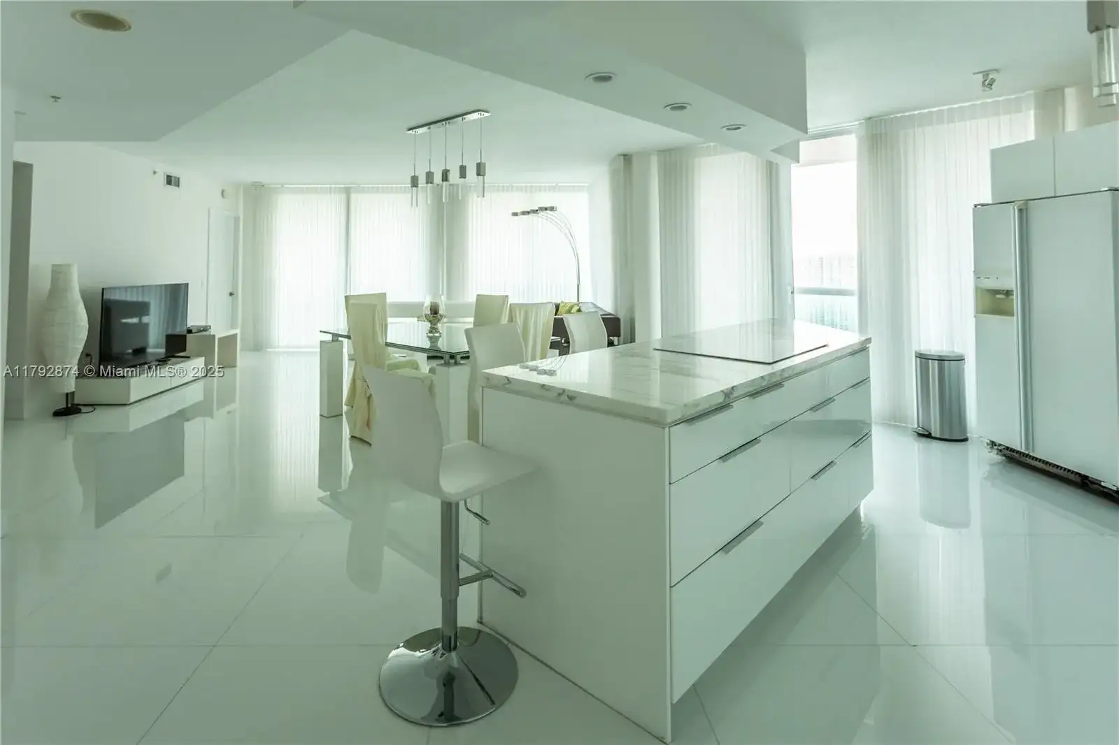 3370 Hidden Bay Dr # 3109, Aventura FL 33180 photo 2