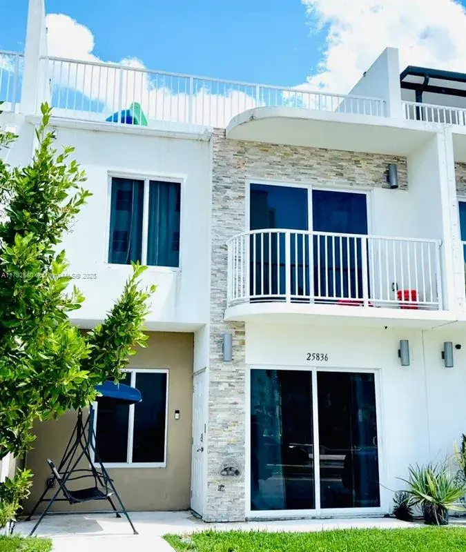 25836 SW 139th Path, Homestead FL 33032