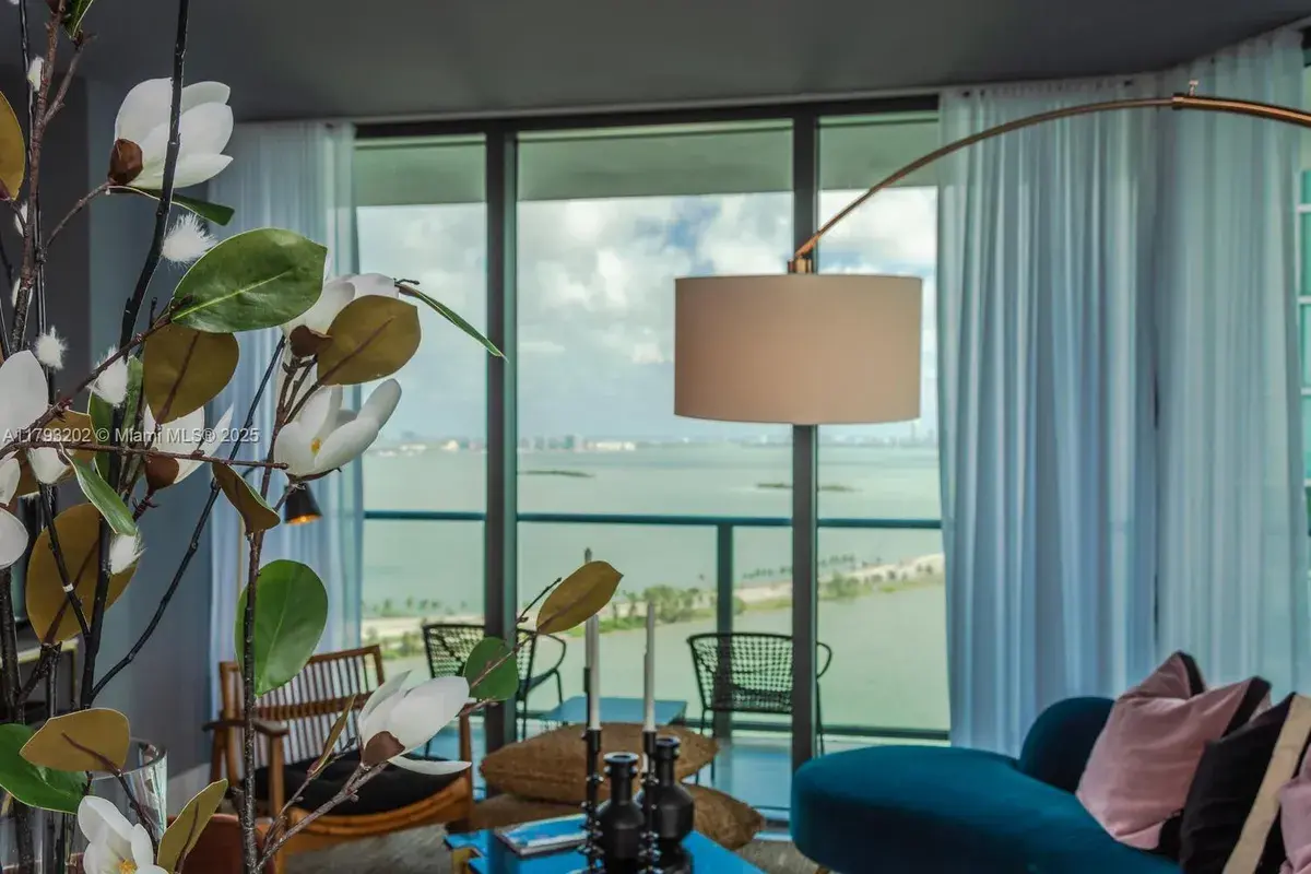 501 NE 31st St # 2906, Miami FL 33137