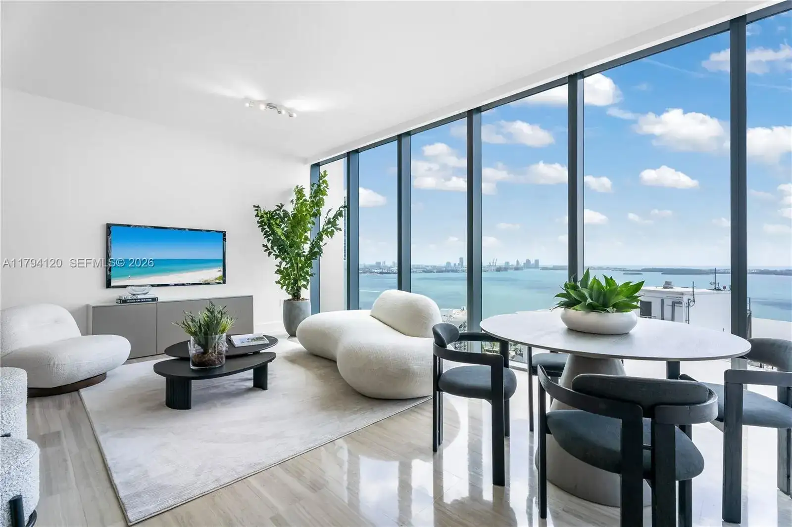 1451 Brickell Ave # 2703, Miami FL 33131 photo 2