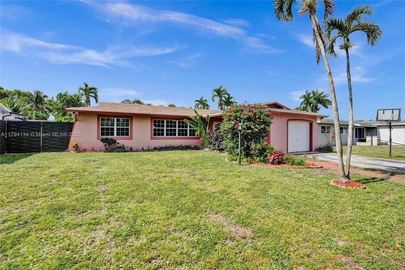 Sheridan, Cooper City FL 33026 photo 2