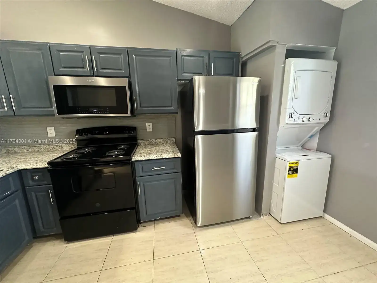 2511 NW 56th Ave # 25, Lauderhill FL 33313 photo 5