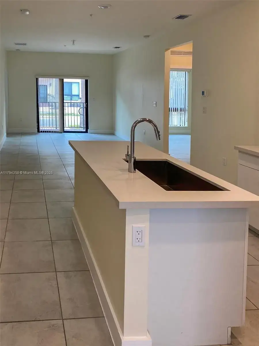 8301 NW 41st St # B107, Doral FL 33166 photo 4