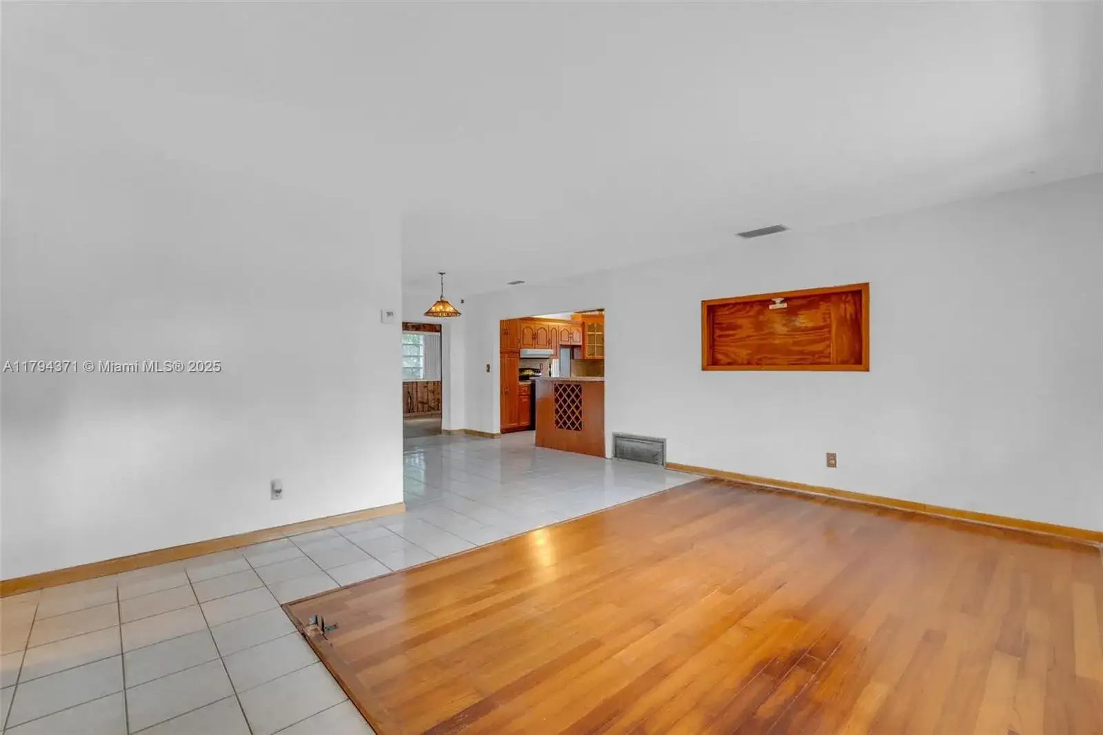 700 NW 76th Ave, Pembroke Pines FL 33024 photo 5