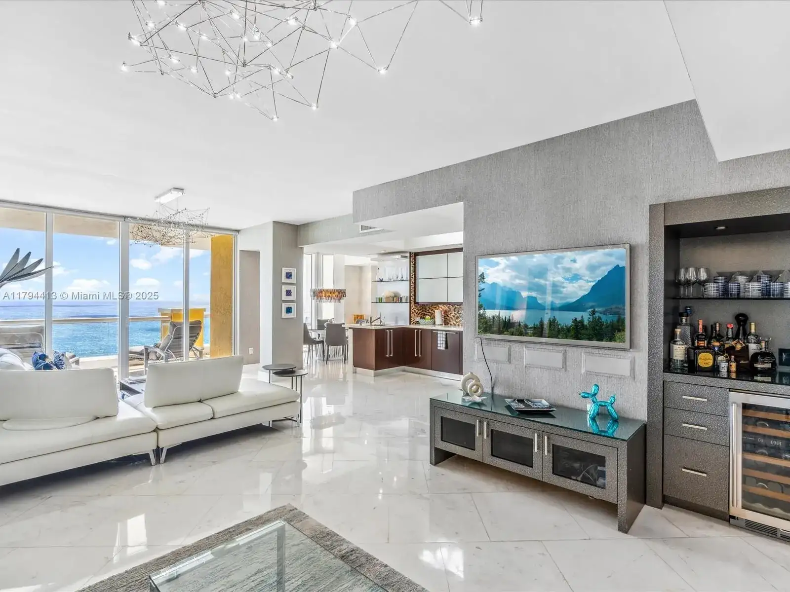 17875 Collins Ave, Sunny Isles Beach FL 33160 photo 4